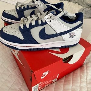 NIKE DUNK LOW